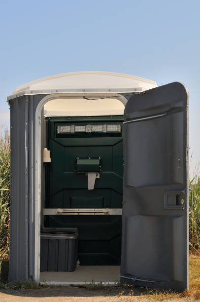 Best Portable toilet rental cost  in Center Point, NM